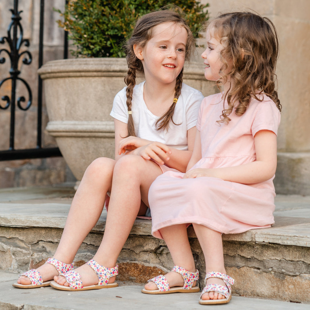 Cute little girl sandals online